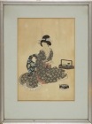 Młoda kobieta przy nosidle na utensylia do herbaty i pojemniku z zakąskami